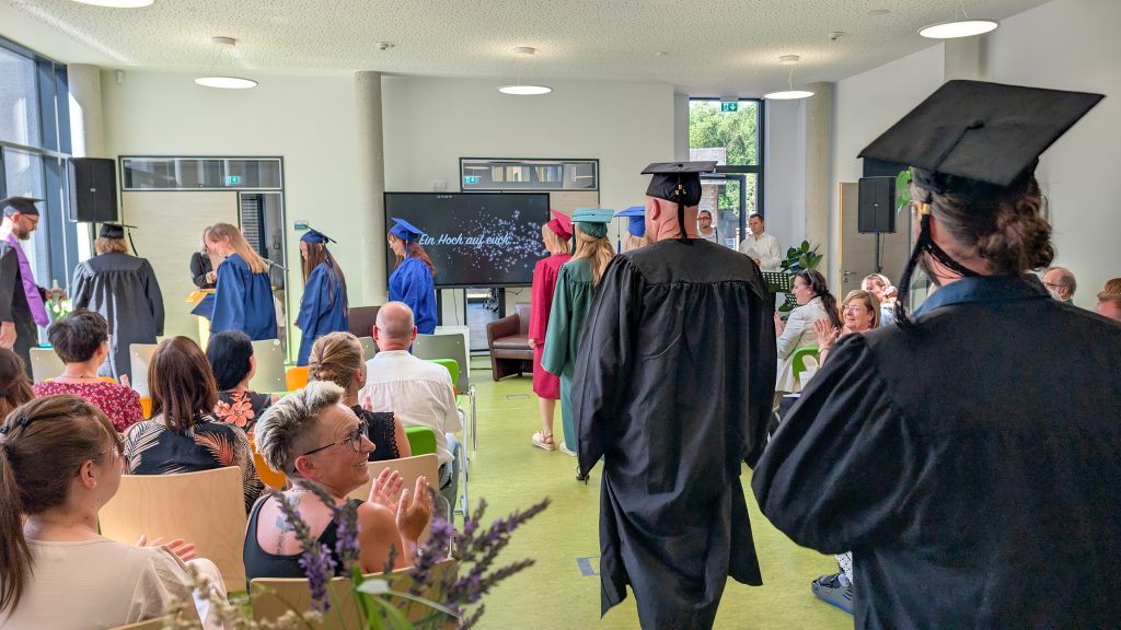 Stiftungsfachschule Fachschule Zeugnisse 2026 2