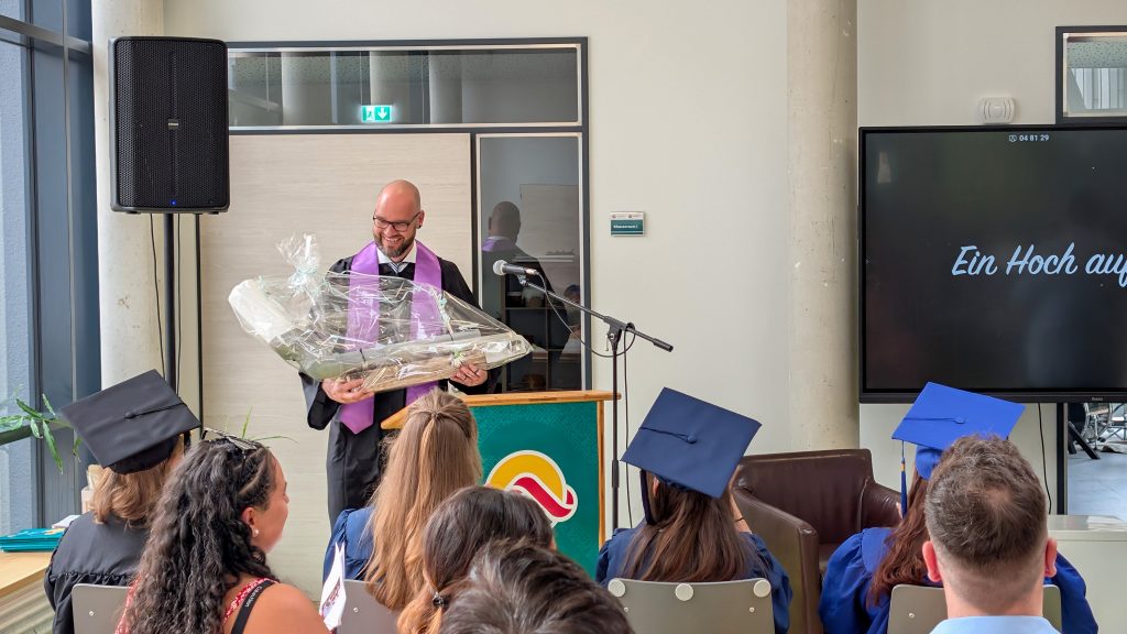 Stiftungsfachschule Fachschule Zeugnisse 2026 22