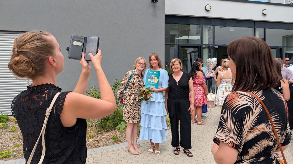 Stiftungsfachschule Fachschule Zeugnisse 2026 44